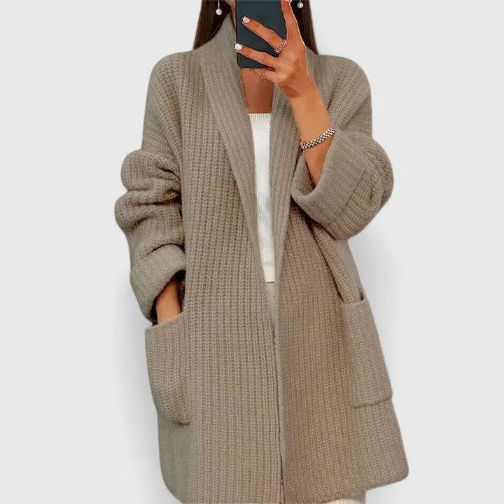 Comfortable Chunky Cardigan Sweater for Women with Shawl Collar Long Sleeve Patch Pocket Oversized Knit Style