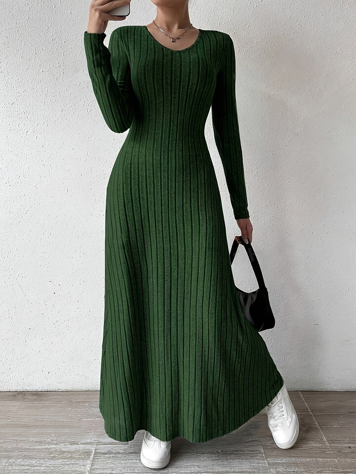 Elegant Ribbed Knit Maxi Dress for Women with V Neck Long Sleeve Fitted Flowing Style
