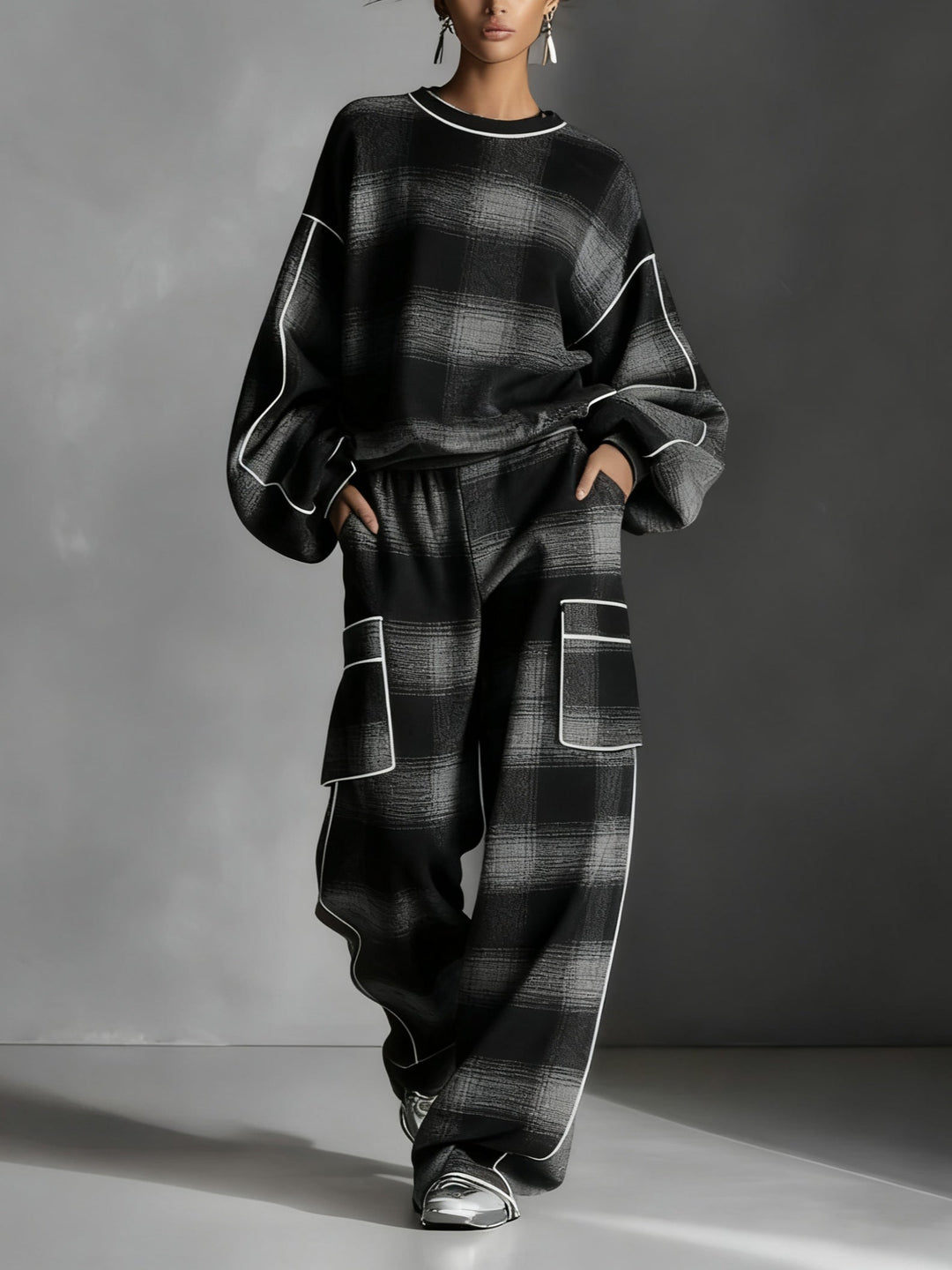 Effortless Black Gray Plaid Two Piece Set for Women with Oversized Sweatshirt Wide Leg Cargo Pant Relaxed Style