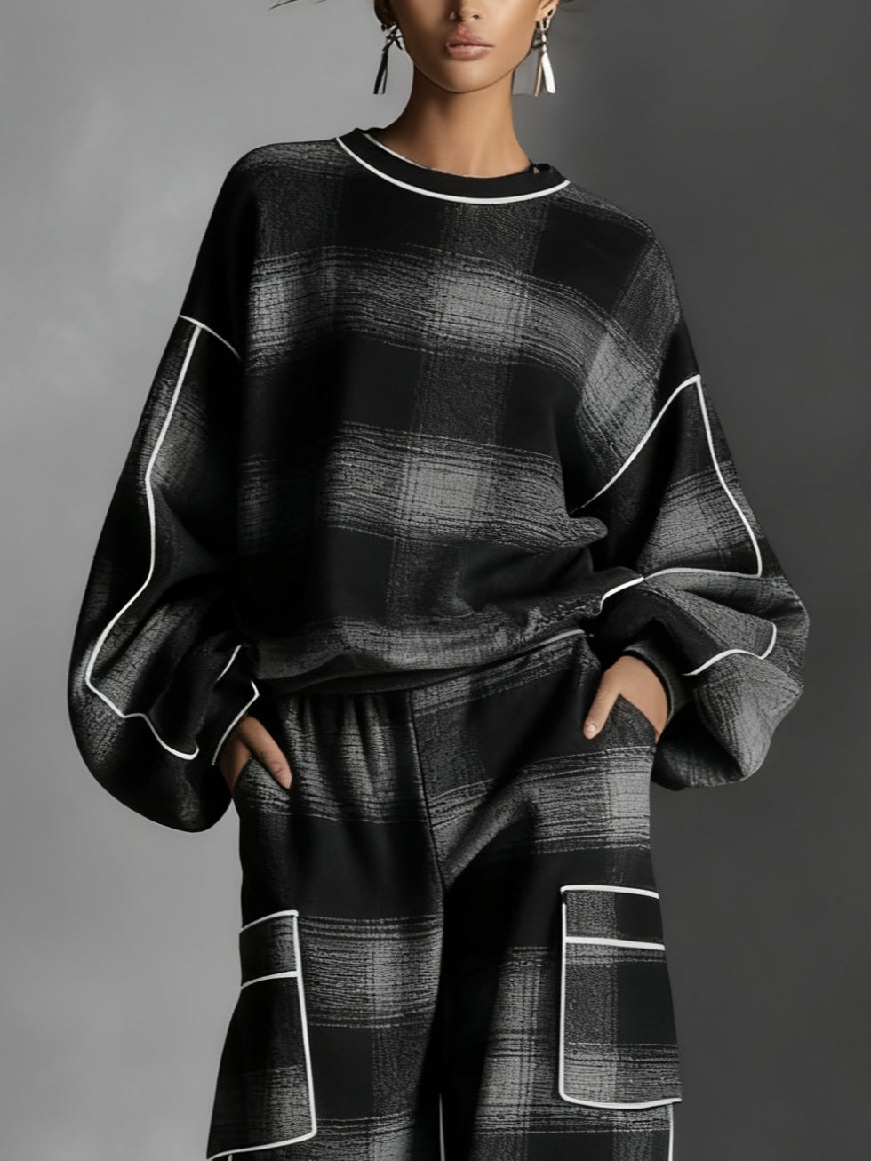 Effortless Black Gray Plaid Two Piece Set for Women with Oversized Sweatshirt Wide Leg Cargo Pant Relaxed Style