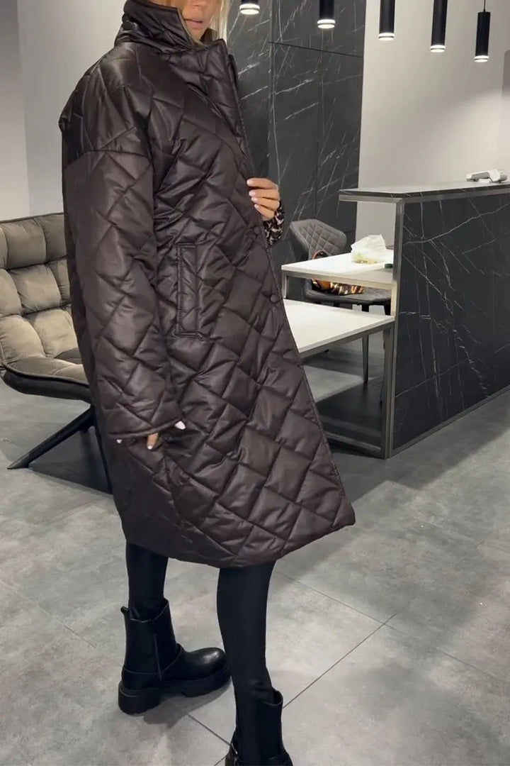 Elegant Quilted Coat for Women with Notch Collar Long Sleeve Leopard Trim Oversized Style