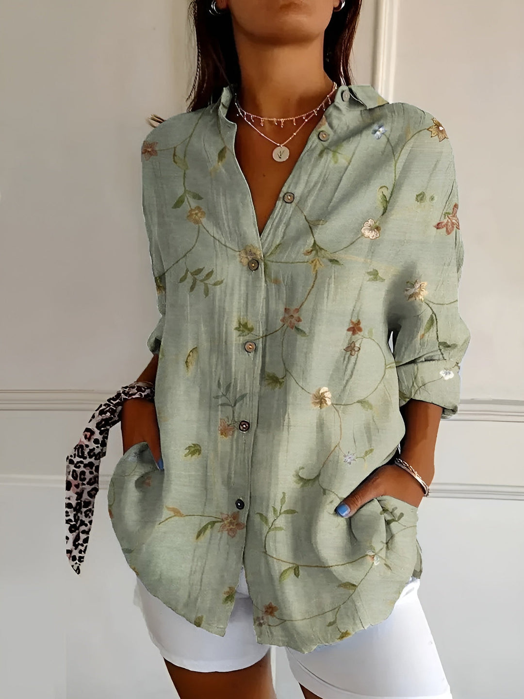 Effortless Floral Blouse for Women with Collar Long Sleeve Button Front Relaxed Flowing Style